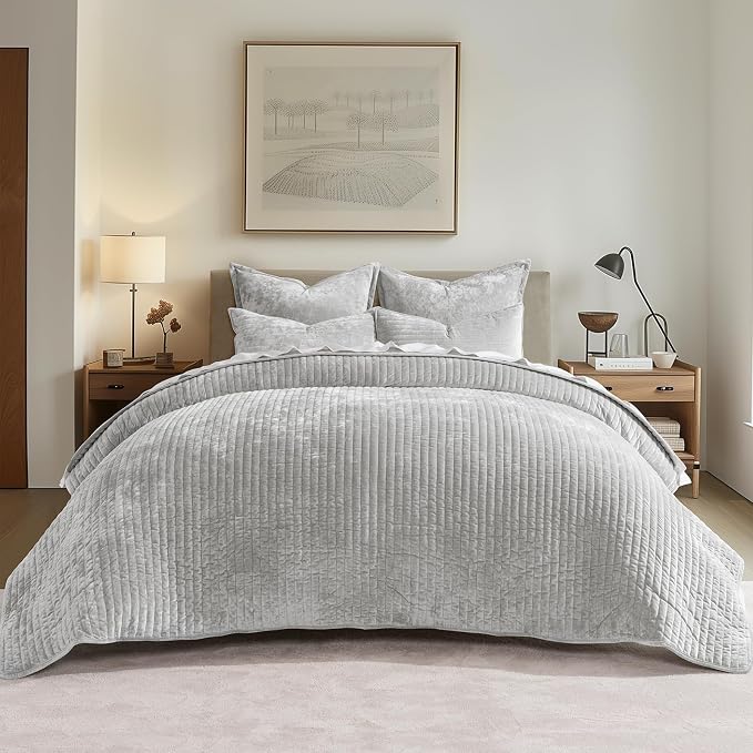 EverGrace Velvet Quilt Set King Size, Luxurious Soft Striped Channel Bedding Set, Lightweight Velvet Comforter for All Season, Oversized Bedspread Coverlet with 2 Matching Shams, Frost Gray