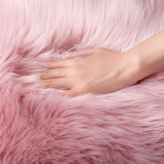 Ashler Faux Fur Rug, Pink Fluffy Shaggy Area Rug, Soft 3x3 Ft Round Sheepskin, Fuzzy Machine Washable Carpet, Nursery Rug for Kids Bedroom, Living Room