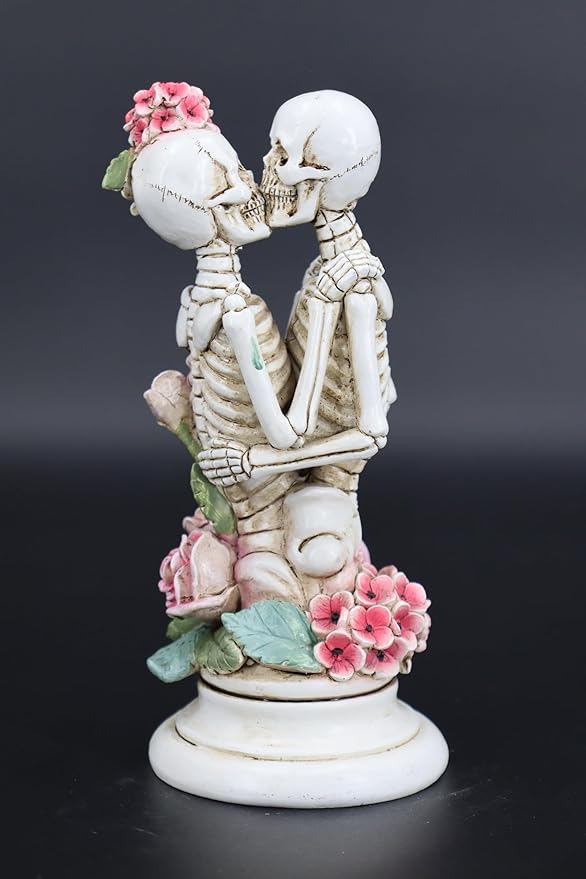 Skeleton Couple Embracing Decor Statue , Skull Halloween Decoration Home Decor Party Decorations,Skull Collectible Figurines,Vintage Resin Sculpture Home Decoration, Personalized Wedding Decoration