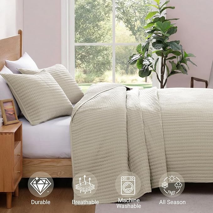 WRENSONGE Queen Quilt-3 Pieces Neutral Lightweight Bedspreads Light Oatmeal Queen Size Quilt Bedding Set for All Seasons, Soft Summer Coverlet with 2 Pillow Shams Suitable for Bed & Couch