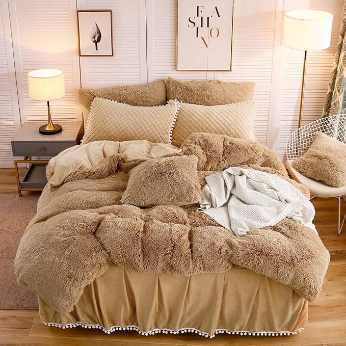 LIFEREVO Luxury Plush Shaggy Duvet Cover Set, Ultra Soft Fluffy Furry Duvet Cover Set(1 Faux Fur Fuzzy Comforter Cover + 2 Quilted Velvet Pom Poms Pillowcases)Bedding Set, Zipper Closure(King, Camel)