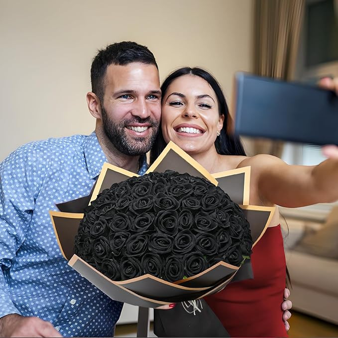 Waipfaru 50 Pcs Black Roses, Fake Roses Artificial Velet Flowers for Valentines Mothers Day Wedding Centerpieces Decor (Black)