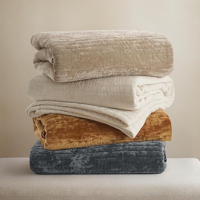 EverGrace Velvet Quilt Set King Size, Luxurious Soft Striped Channel Bedding Set, Lightweight Velvet Comforter for All Season, Oversized Bedspread Coverlet with 2 Matching Shams, Beige