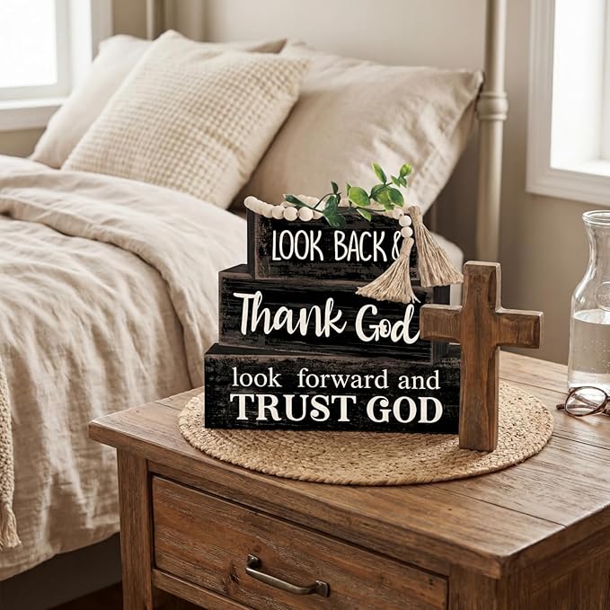 Moucuny 4 Pcs Farmhouse Table Decor Inspirational Wooden Signs Rustic Eucalyptus Leaves Wooden Block Sign Gift Thank and Trust God Farmhouse Table Centerpiece for Living Room Housewarming Gift