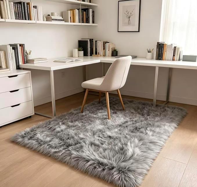 Faux Fur Rug Fluffy Sheepskin Area Rug,Ultra Soft Shaggy Plush Rug Bedroom Living Room Sofa Floor Kids Room Bedside（3 x 5 ft Rectangle Grey）
