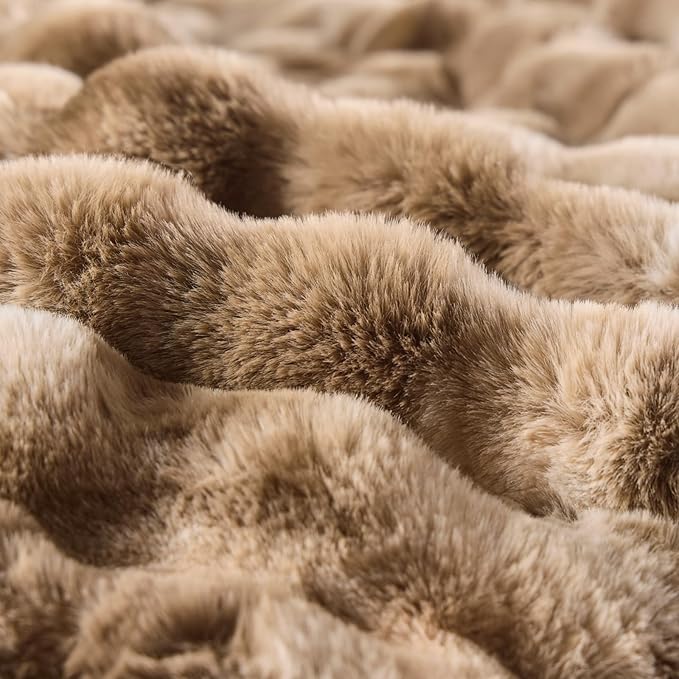 BENVWE Fluffy Faux Fur Throw Blanket for Couch - Soft, Plush, Thick, Cozy, Fuzzy Luxury Minky Bubble Blanket for Home Living Room Decor, Gifts for Women, Tie-dye Brown, 63" x 80", 1100GSM