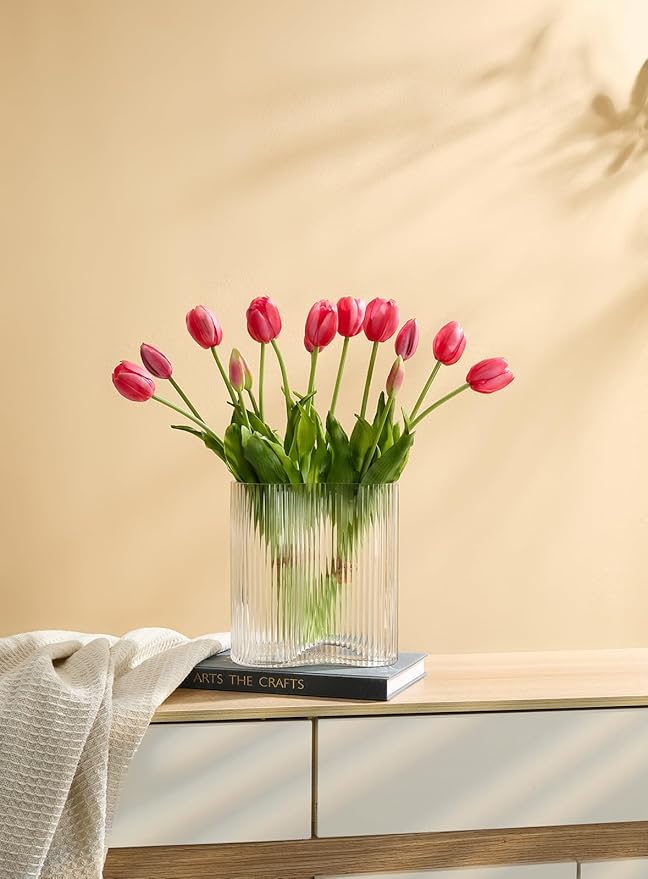 15 Pcs Red Tulips Artificial Flowers Faux Tulips Real Touch Latex Fake Flower Bouquet for Spring Wedding Home Décor Centerpiece Arrangements