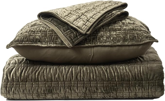 EVERGRACE Luxury Ruched Velvet Quilt King Size, Ultra Soft Bedspread Coverlet Set, Lightweight Velvet Comforter, Quilted Bedding Cover with 2 Matching Shams for All Season, Olive Green | Luxe Velvet
