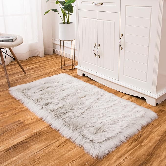 EasyJoy Ultra Soft Fluffy Shaggy Area Rug Faux Fur Rug Chair Cover Seat Pad Fuzzy Area Rug for Bedroom Floor Sofa Living Room (2 x 4 ft Rectangle, Light Grey)