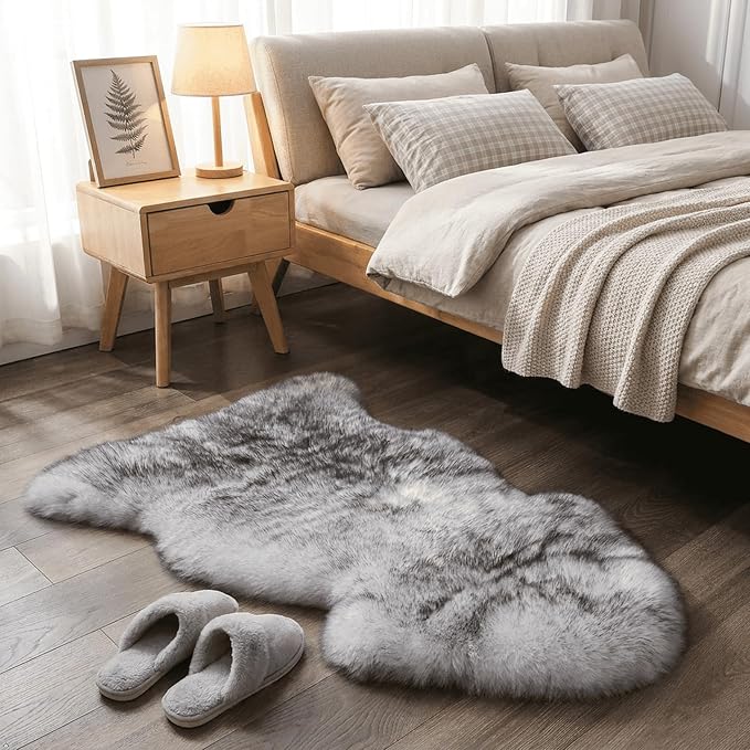 Fluffy Real Sheepskin Rug, Shaggy Fur Premium Soft Bedroom/Living Room Area Rug for Soft Fur Pray Pup Carpet Cushion, Chair Sofa Seat Cover(Wolf Tipped, Single Pelt/2FT*3FT)