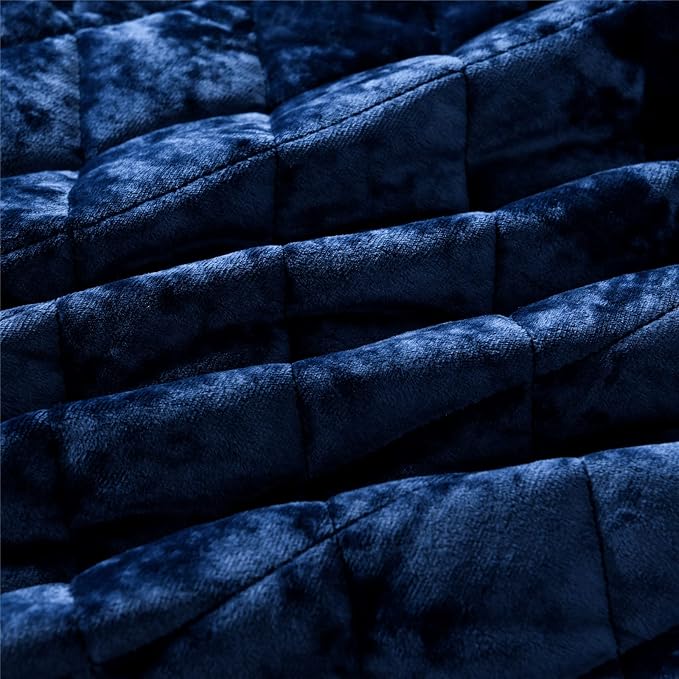 Fredsure Distressed Velvet Quilt Set, 3 Pieces Navy King, Distressed Velvet Face and Brushed Microfiber Reverse with Diamond Quilting