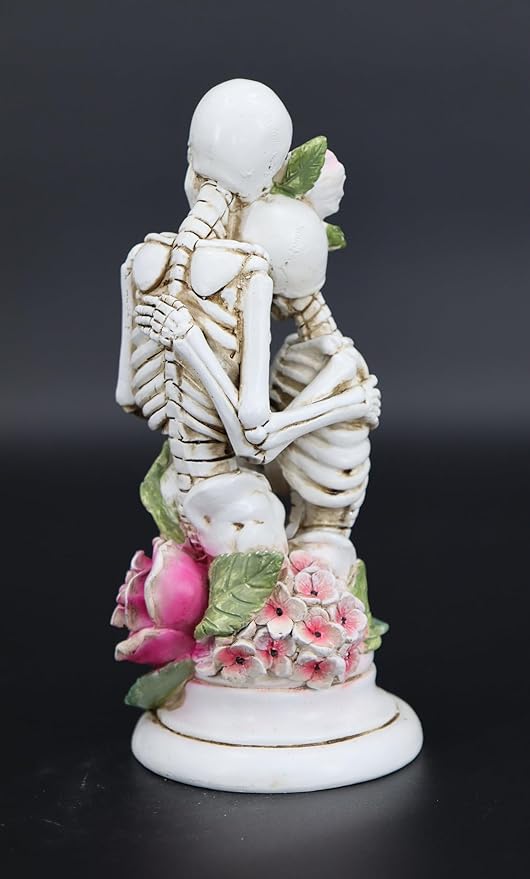 Skeleton Couple Embracing Decor Statue , Skull Halloween Decoration Home Decor Party Decorations,Skull Collectible Figurines,Vintage Resin Sculpture Home Decoration, Personalized Wedding Decoration