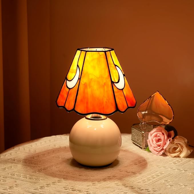 Tiffany Style Moon Mushroom Stained Glass Table Lamp Orange Small Table Lamp Bedroom Bedside lamp Living Room Dining Room Office Decoration Desk lamp Home Decoration Creative Gift