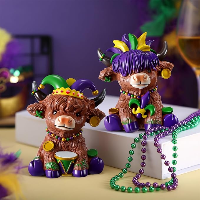 Karenhi 2 Pcs Mardi Gras Highland Cow Figurines, Carnival Feather Mask Beads Scottish Cow Resin Statues Gnomes Gifts for Tiered Tray Table Home Kitchen Office Party Decor