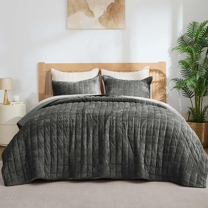 BEDELITE Velvet Quilt Set King Size - Luxury Soft Velvet Comforter Bedding Set for All Season, Lightweight Quilted Box Stitch Oversized Bedspread Coverlet with 2 Matching Shams, Dark Grey