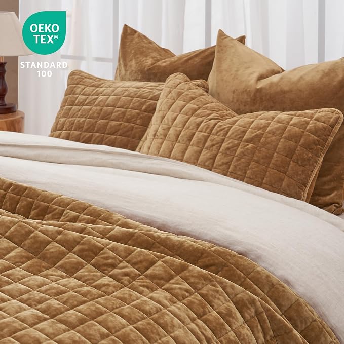 PHF Luxurious Velvet Quilt Set Twin Size – 2PCS Super Soft Quilted Comforter Alternative with Square-Box Quilt Pattern, Warm Quilted Bedspread Coverlet, 68" x 92", Rusty Burnt Orange