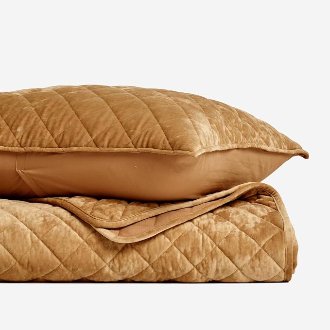 EVERGRACE Luxury Velvet Quilt Set Queen Size, Diamond Quilted Lightweight Velvet Comforter for All Season, Ultra Soft Oversized Bedspread Coverlet Bedding Set with 2 Pillow Shams, Gold Caramel | Luxe Velvet
