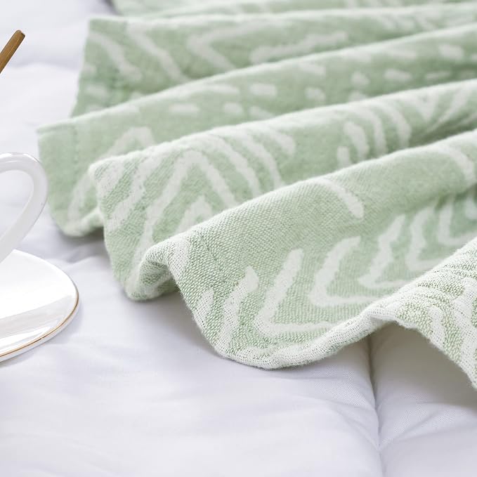 jinchan Boho 100% Cotton Muslin 50x60 Throw Blanket Lightweight 3-Layer Green Blanket Washable Reversible Breathable Decorative Geometric Striped Patterned Soft Cozy for Sofa Bed All Season Gift