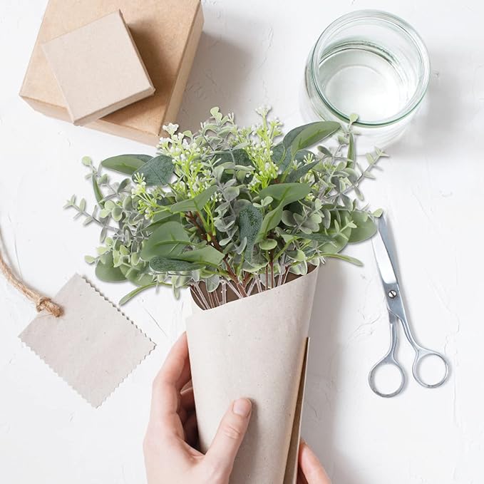 ZeKonan 40 Pcs Artificial Greenery Eucalyptus Stem Silver Dollar Leaves Baby Eucalyptus Leaves Suitable for Family Wedding Vase Centerpieces Bouquet Flower Arrangement