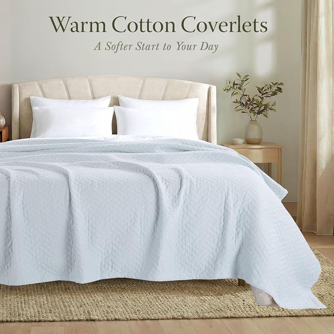 Threadmill Luxury Cotton Blankets for King Size Bed | All-Season Cozy 100% Cotton Blanket | Criss Cross Jacquard Soft Lightweight Coverlet, fits California King Size Bed, 104x92 | Light Blue