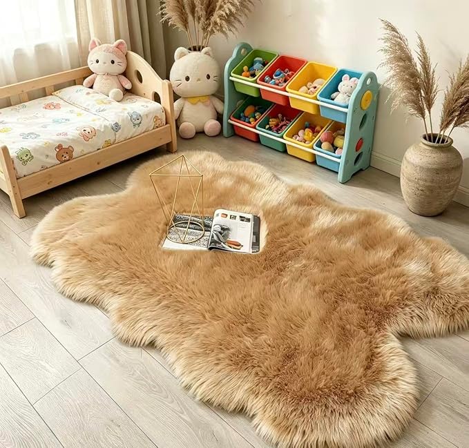 Faux Fur Rug Brown Fluffy Sheepskin Area Rug,Ultra Soft Shaggy Plush Rug Bedroom Living Room Sofa Floor Kids Room Bedside（4 x 6 ft Sheepskin）
