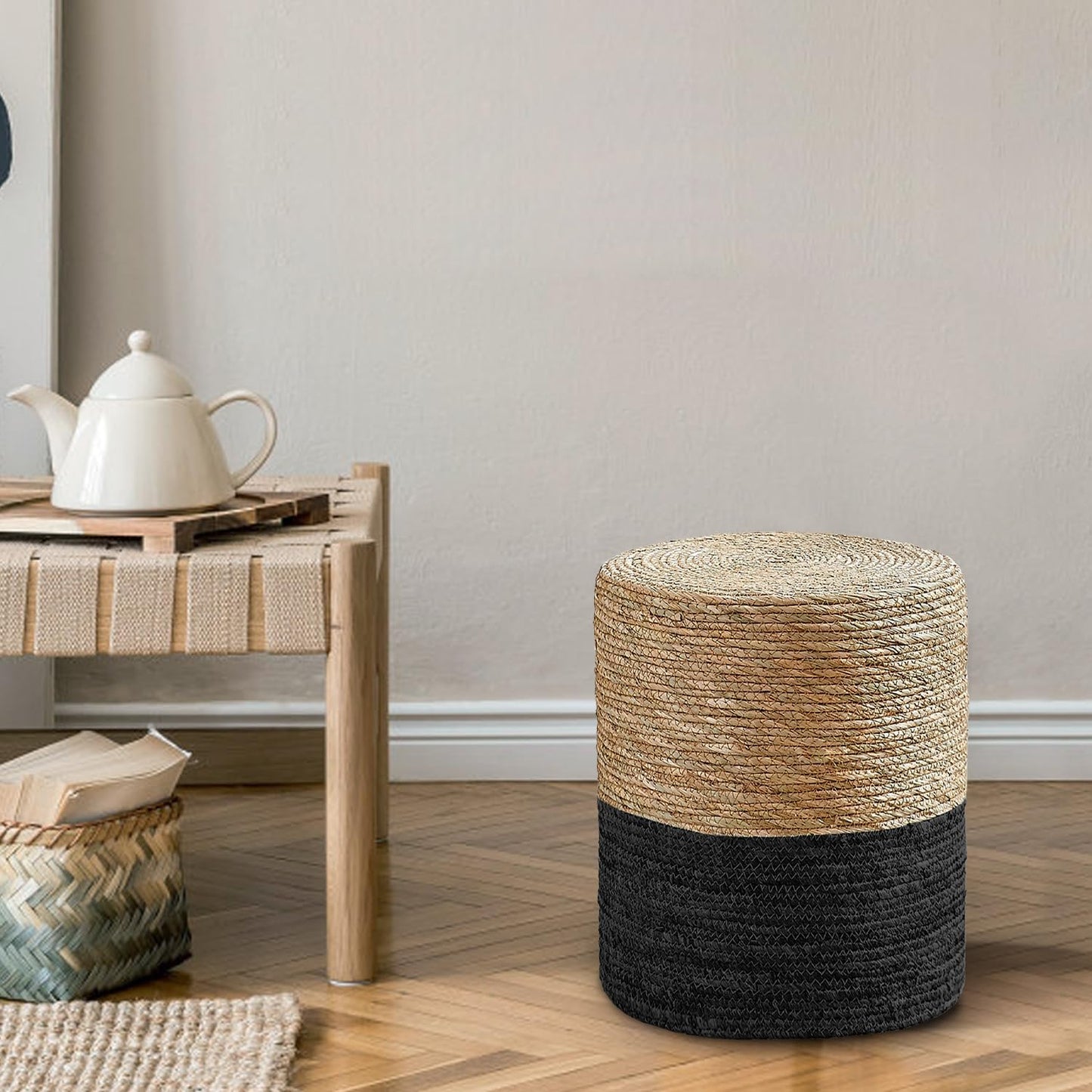 Cplxroc Pouf Ottoman, 100% Handwoven Seagrass Braided Pouffe, Boho Decor Floor Chair for Couch or Desk, Outdoor Ottomans for Garden, Round Footrest with Wood Frame, Home Decorative Seat for Balcony