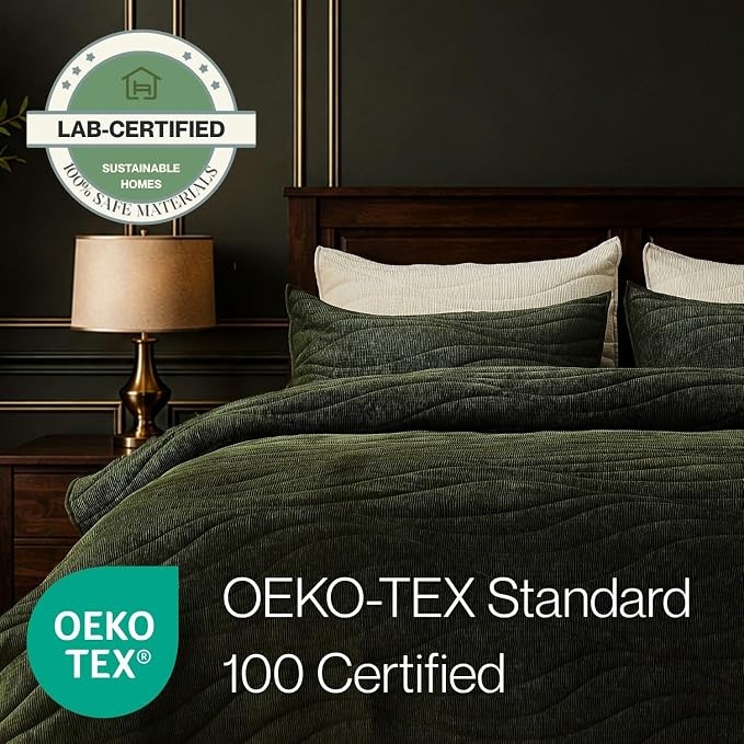 DOWN HOME Crinkle Textured Velvet Quilt Set with Shams, All-Season Luxury Modern Bedding,Easy Care Comforter,Ultra-Soft,Lightweight & Breathable, Queen, Courtyard Green