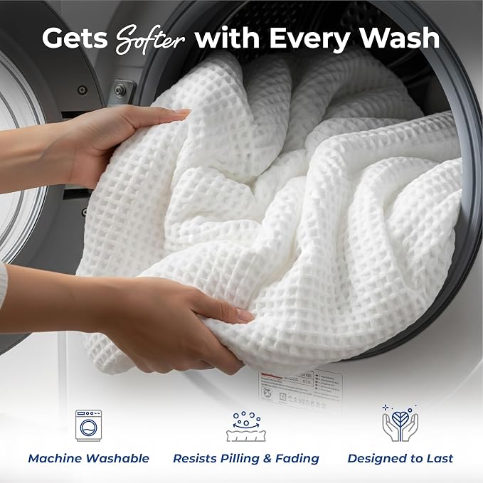 THREAD SPREAD 100% Cotton Waffle Blanket King Size - Soft Lightweight Breathable Waffle Weave King Size Blanket for All Season, Textured Throw Blankets for Bed, Sofa, Hotel, Hospital - Navy Blue