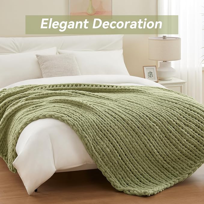 Negwoo Chunky Knit Throw Blanket, 80''*90'' Knitted Throw Chenille Yarn for Bed Couch, Handmade Light Green Crochet Big Thick Blanket, Machine Washable Cute Comfy Blanket for Home Decor