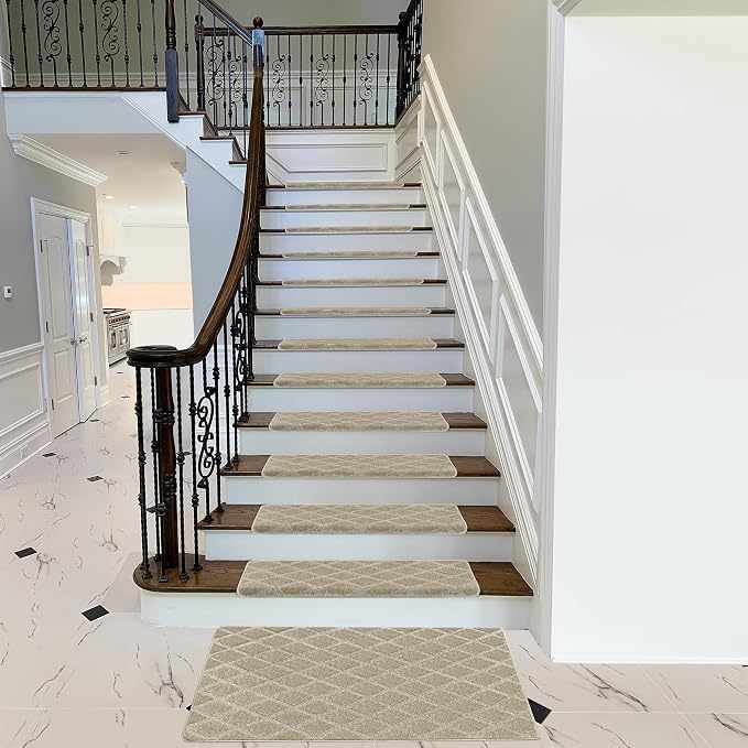 PURE ERA Bullnose Carpet Stair Treads Tape Free Non-Slip Indoor Stair Protectors Pet Friendly Stair Treads for Wooden Steps 9.5" x 30"(7 Pieces, Cream Gray Diamond Trellis)