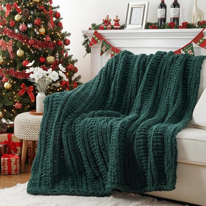 Battilo Chunky Knit Throw Blanket for Couch, Christmas, 50"x60", Dark Green | Hand Knit, Gift Blanket for Christmas Decor, Cozy Warm Thick Soft Chenille Throw Blanket for Bed, Sofa, Chair, Living Room