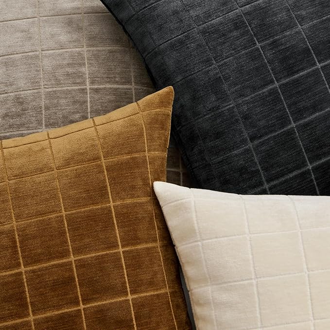 MIULEE Decorative Chenille Check Throw Pillow Covers Vintage Plaid Couch Pillows 18x18 Inch Set of 2 Neutral Boho Farmhouse Cushion Covers Modern Home Decor for Sofa Bed Living Room Black