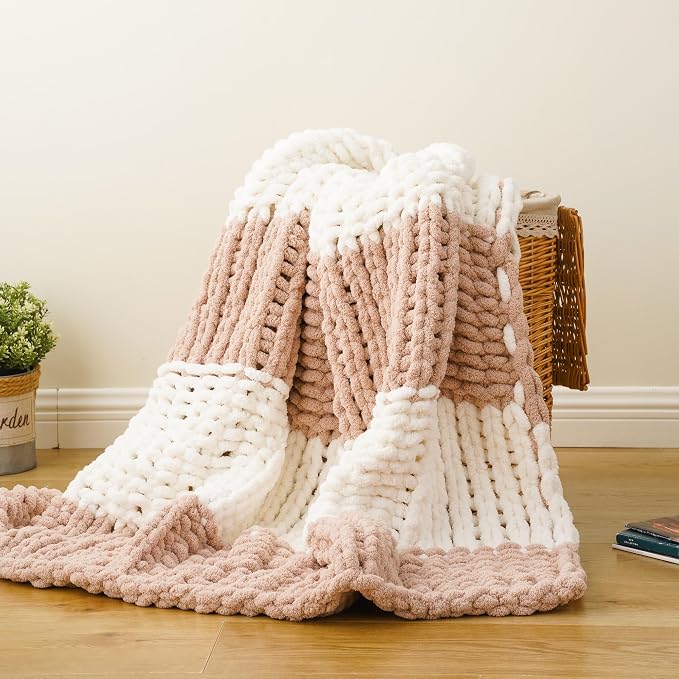 Battilo Chunky Knit Throw Blanket, Soft and Thick Chenille Throw Blanket, 50"x60" Handmade Cable Knit Crochet Blanket, Super Cozy Chunky Knot Throw Blanket for Couch Sofa Home Decor, Blush & White