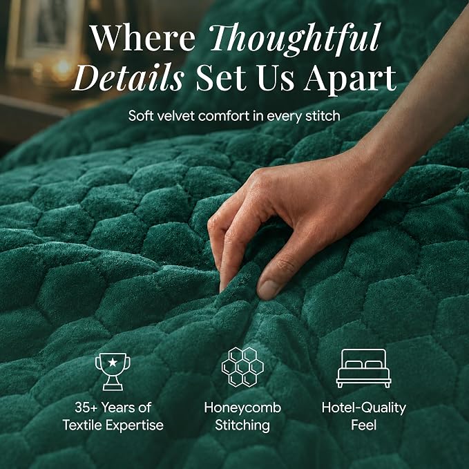 Tribeca Living Lugano Oversized Velvet Quilt Set - All Season, Extra Large, 3 Piece Queen Size Comforter Set with 2 Pillow Shams in Teal Honeycomb Pattern 260GSM
