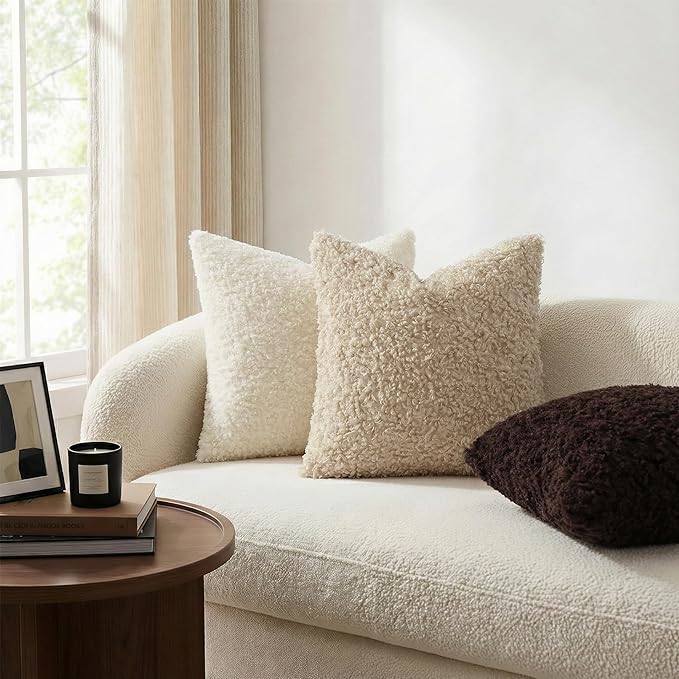 decorUhome Pack of 2 Throw Pillow Covers 18x18 Inch, Faux Fur Decorative Sherpa Pillow Covers Fuzzy Accent Soft Sheepskin Fleece Pillow Cases for Couch Living Room Bed, Neutral Oatmeal