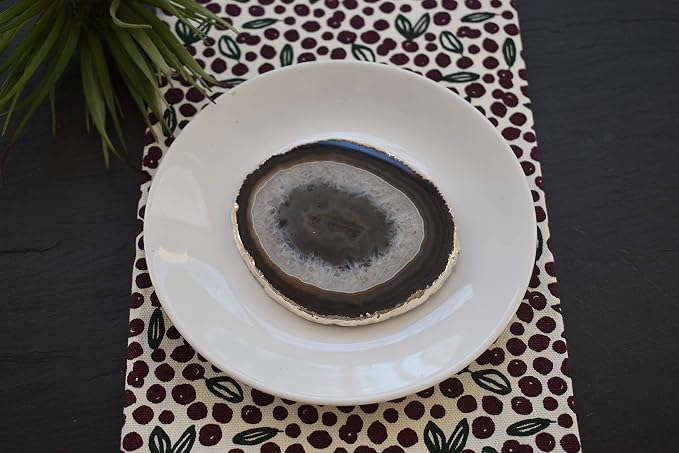 Nature's Decorations Black Silver Rimmed Agate Stone Coasters - Set of 4, Polished Geode Drink Mats for Dining & Coffee Table & Kitchen Geode Decor Non-Toxic 3.5-4” Diameter