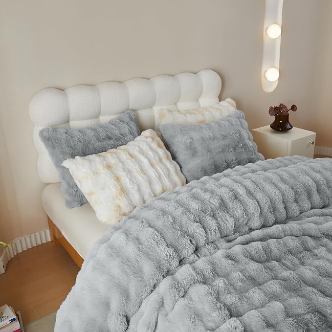 Simple&Opulence Fluffy Faux Fur Comforter Set, Plush Fuzzy Minky Bedding Set, 3 Pieces Warm Soft Comforter Bedding Set for Winter - 1 Shaggy Comforter with 2 Pillow Shams(Queen, Light Grey)
