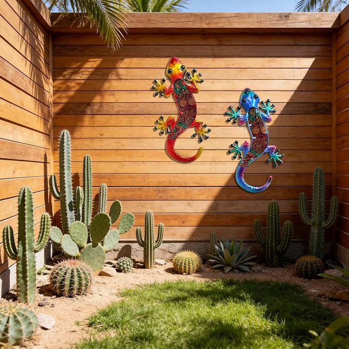 HONGLAND Lizard Wall Decor- 15 Inch Gecko Metal Wall Art Hanging Glass Sculpture, 2 Pack Yard Decorations Outdoor for Garden Fence Home