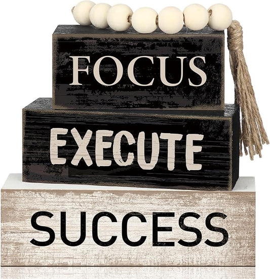 Yuntau 4 Pcs Motivational Wooden Tabletop Decor Inspirational Tiered Tray Decor Rustic Retro Wood Bead Garland Focus Execute Success Block Sign Gift Farmhouse Centerpiece for Home Shelf Mantle