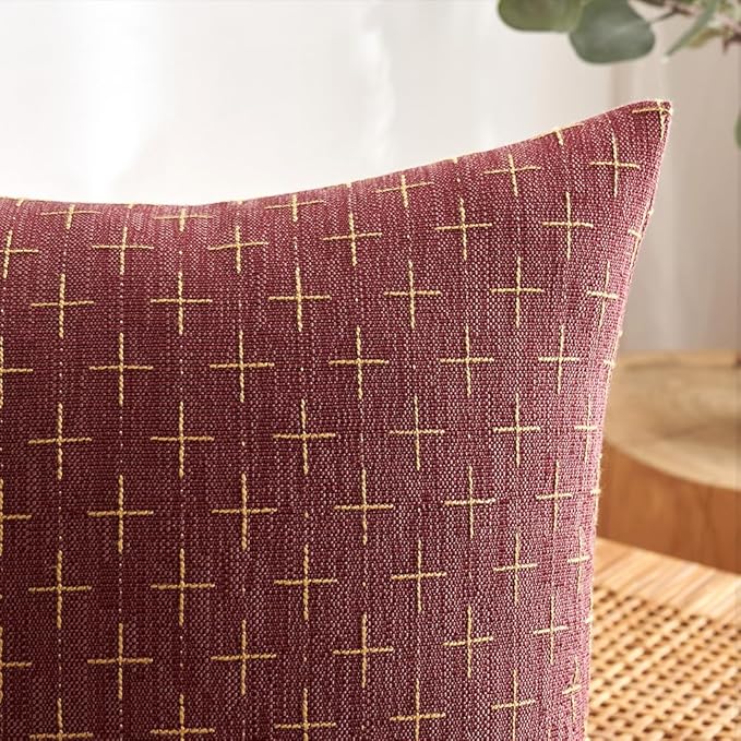 MIULEE Pack of 2 Christmas Decorative Burlap Linen Throw Pillow Covers Modern Farmhouse Pillowcase Rustic Woven Textured Cushion Cover for Sofa Couch Bed 18x18 Inch Wine Red