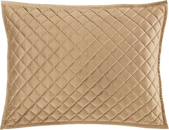 HiEnd Accents Velvet Diamond 3 Piece Quilt Set with Pillow Shams, Twin Size, Oatmeal Solid Color, Classic Traditional Luxury Bedding Set, Soft Lightweight Bed Cover, 1 Quilt and 2 Pillowcases