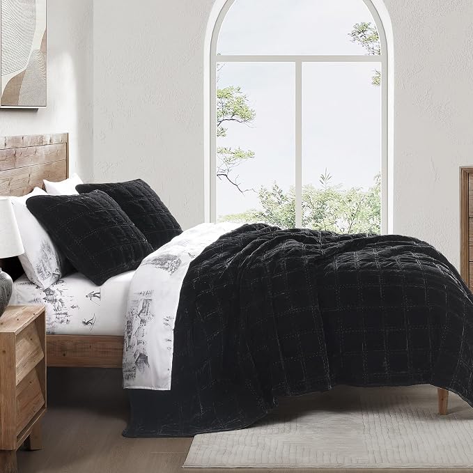 HiEnd Accent Stella Faux Silk Velvet Double Box Stitch 3 Piece Quilt Set, King Size, Black Solid Color, Classic Chic Modern Rustic Elegant Bedding Set, Lightweight Bed Set