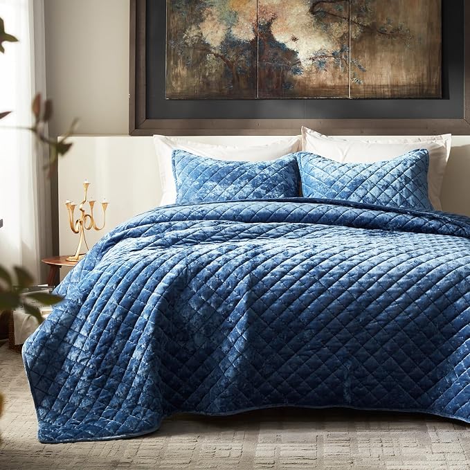 Cosybay Luxury Velvet Quilt Set Queen, Lightweight Oversized Bedspread Coverlet Quilted Box Stitch Bedding Set, with 2 Matching Pillow Shams, for All Season, Dusty Blue