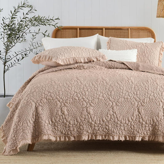HORIMOTE HOME Pinkish Grey Ruffled Quilt Twin Size, Stone-Washed Microfiber Lightweight Crinkled Farmhouse Rustic Shabby Chic Bedding Set, 2 Pieces Reversible Bedspread with Pillow Sham for All Season