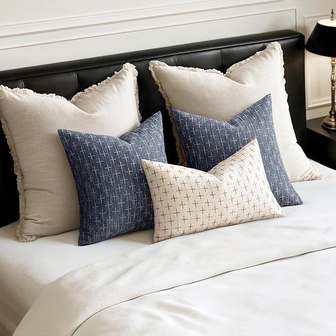 MIULEE Pack of 2 Decorative Burlap Linen Throw Pillow Covers Modern Farmhouse Vintage Pillowcase Rustic Woven Textured Cushion Cover for Sofa Couch Bed 18x18 Inch Blue