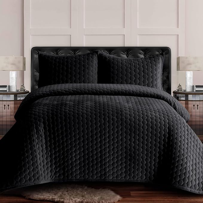 Tribeca Living Lugano Oversized Velvet Quilt Set - All Season, Extra Large, 3 Piece King Size Comforter Set with 2 Pillow Shams in Black Honeycomb Pattern 260GSM
