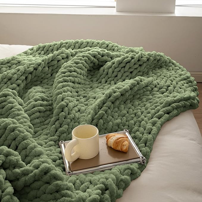 ATMOSURELY Ultra Soft Sage Green Chunky Knit Throw Blanket Cozy Fluffy Chenille Yarn Handmade Cable Knit Crochet Blanket for Bed Sofa Couch 50x60 Inches (Sage Green, 50"x60")