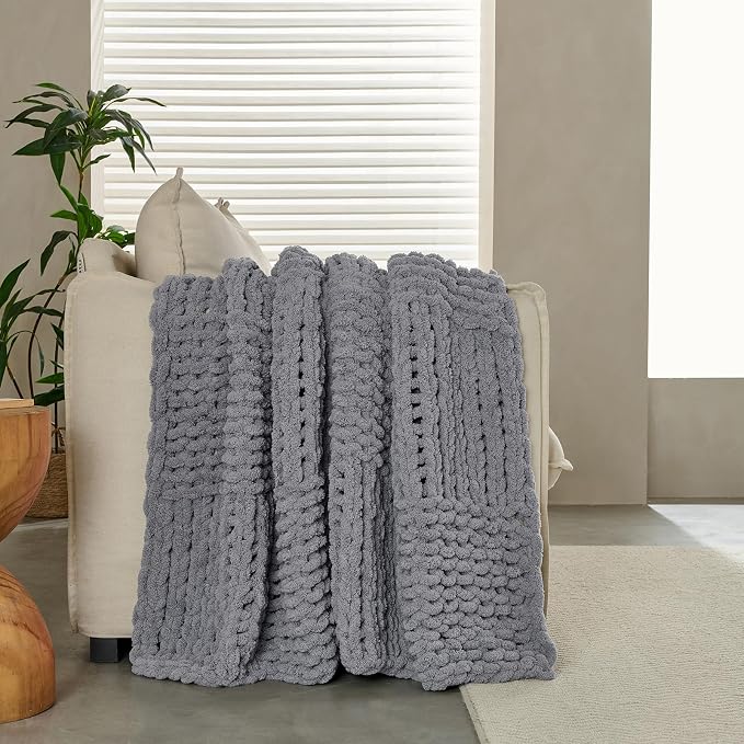Chunky Knit Blanket Throw 50x60 Inches,Handmade Cable Knit Crochet Blanket,Cozy Lightweight All Season,Wrinkle-Resistant Polyester for Couch Bed Sofa Reading Nook,Grey