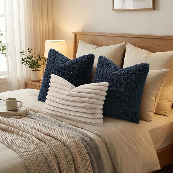 decorUhome Pack of 2 Throw Pillow Covers 18x18 Inch, Faux Fur Decorative Sherpa Pillow Covers Fuzzy Accent Soft Sheepskin Fleece Pillow Cases for Couch Living Room Bed, Navy Blue