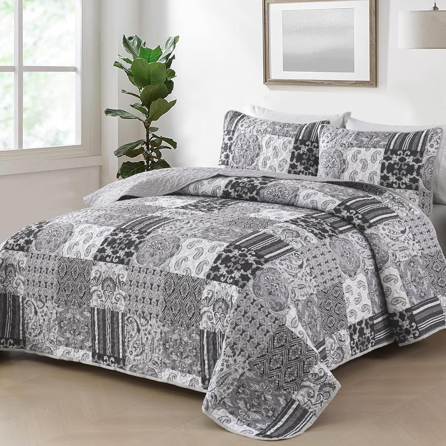 WONGS BEDDING Grey Quilt Set Queen Size, Patchwork Plaid Bedspread Bedding Sets Soft Microfiber Boho Quilts for Queen Bed 3 Pieces Coverlet Set for All Season (96"x90")